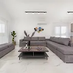 Nikoli Колимбия