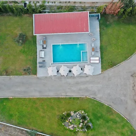 Villa Nikoli